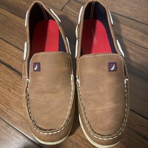 Boys nautica shoes
